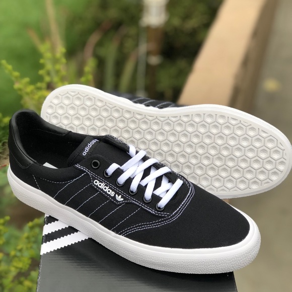 adidas 3mc black & white contrast canvas shoes